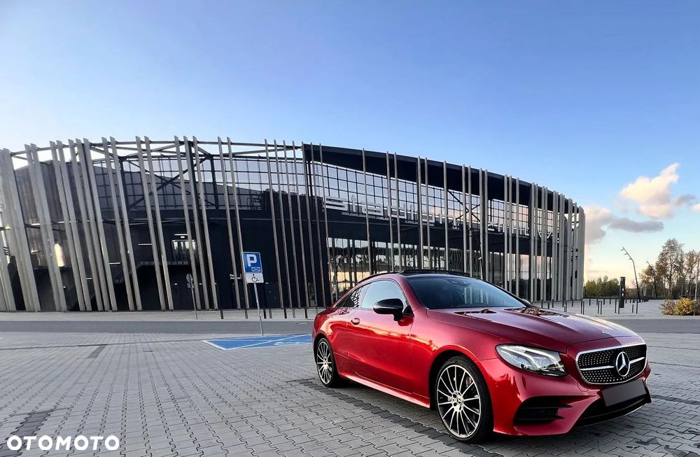 Mercedes-Benz Klasa E 400 Coupe 4-Matic 9G-TRONIC - 2
