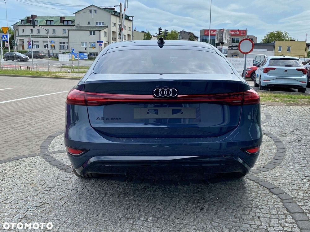 Audi A6 Sportback e-tron - 5