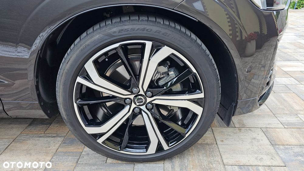 Volvo XC 60 T8 Plug-In Hybrid AWD Ultimate Dark - 15