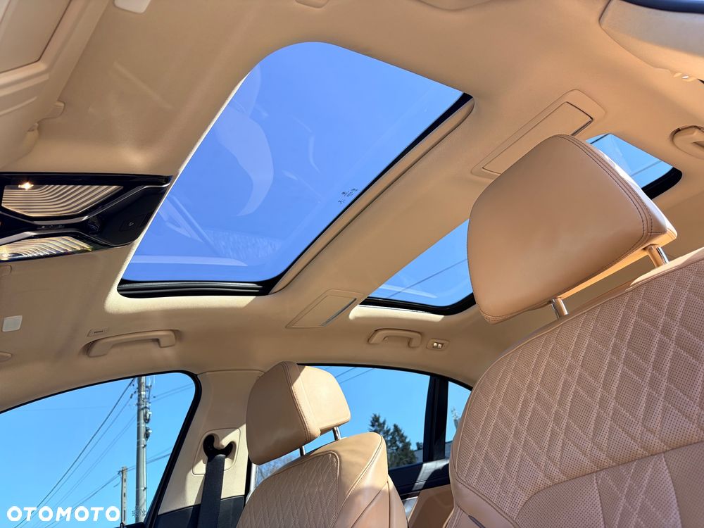 BMW Seria 7 750i xDrive Edition Exclusive - 20