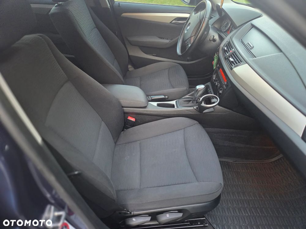 BMW X1 sDrive20d - 8