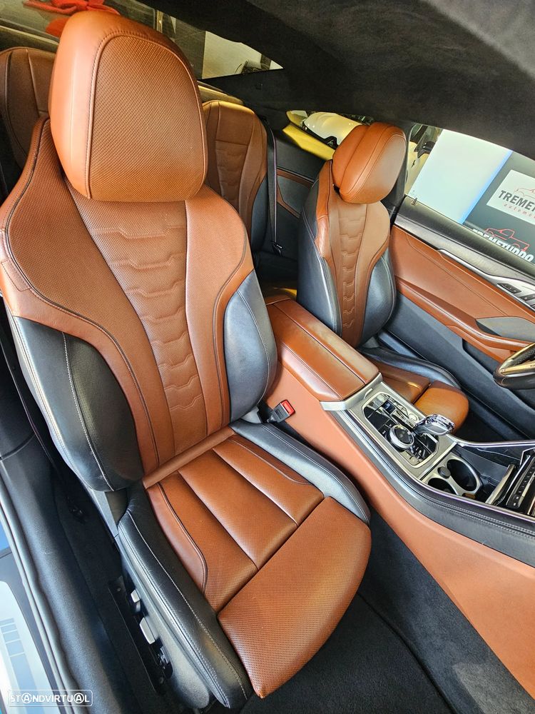 BMW M850i xDrive - 22