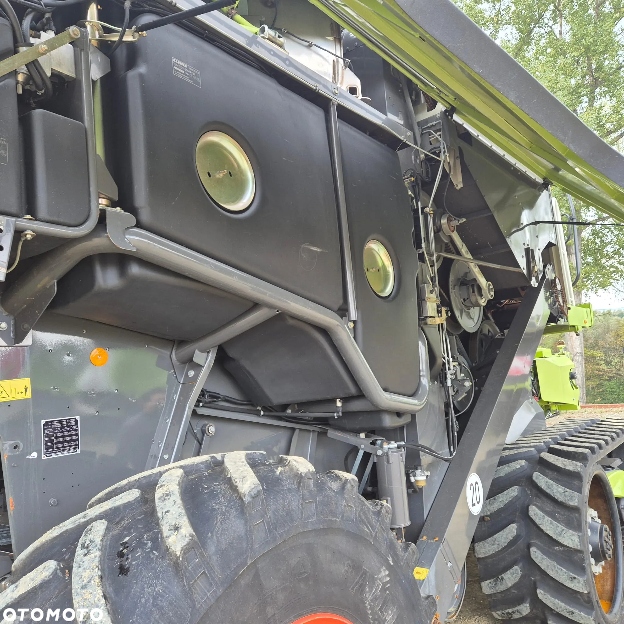 Claas Lexion 780TT(4x4) z hederem - 11