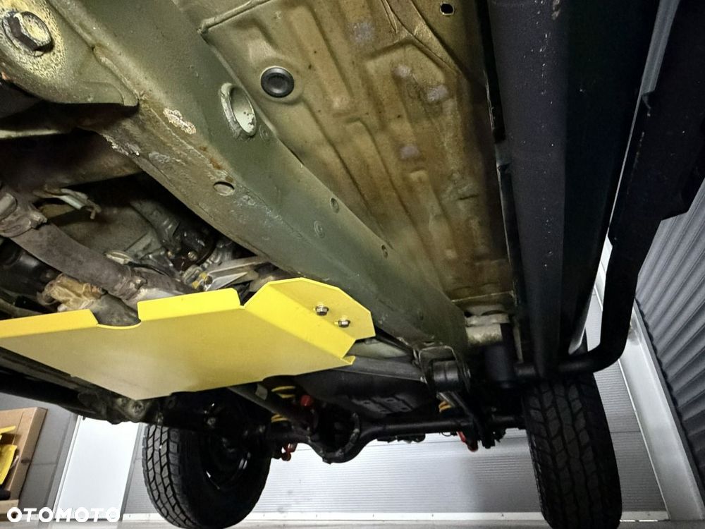 Suzuki Jimny - 35