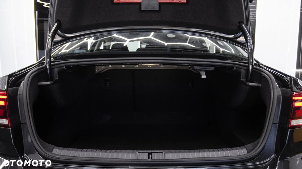 Volkswagen Passat 1.5 TSI EVO Essence - 26