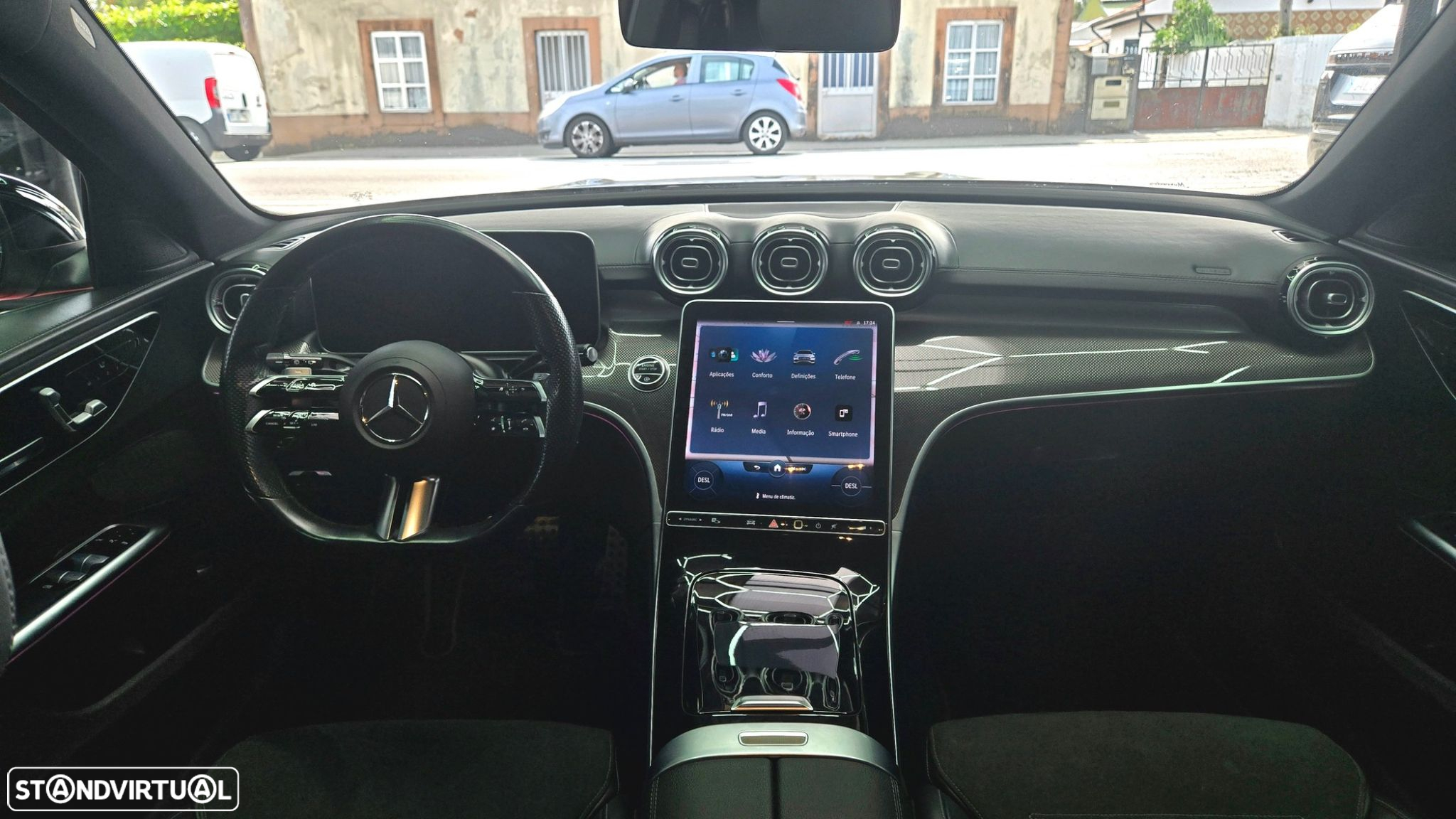 Mercedes-Benz C 300 d AMG Line - 13