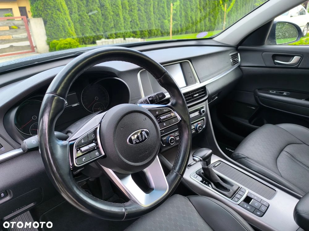 Kia Optima Plug-in Hybrid - 18