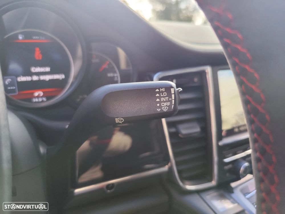 Porsche Panamera Platinum Edition - 23