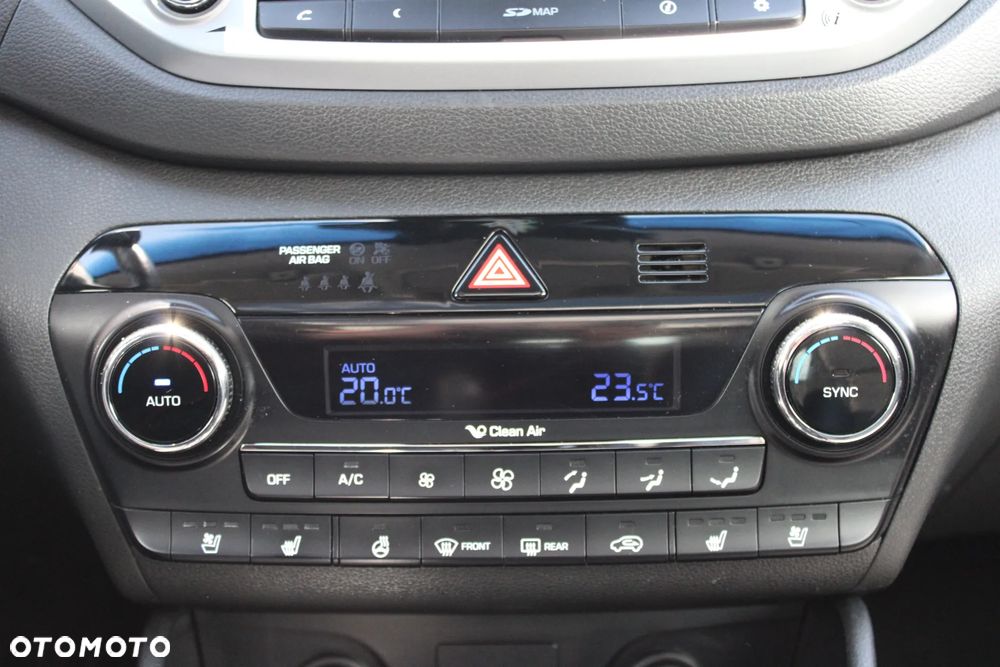 Hyundai Tucson blue 1.7 CRDi 2WD DCT Premium - 30