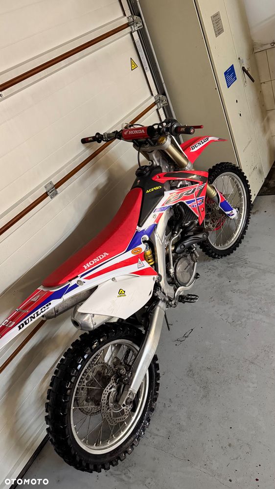 Honda CRF - 8
