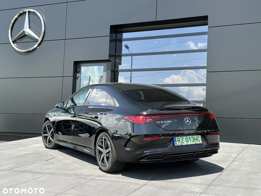 Mercedes-Benz CLA - 5