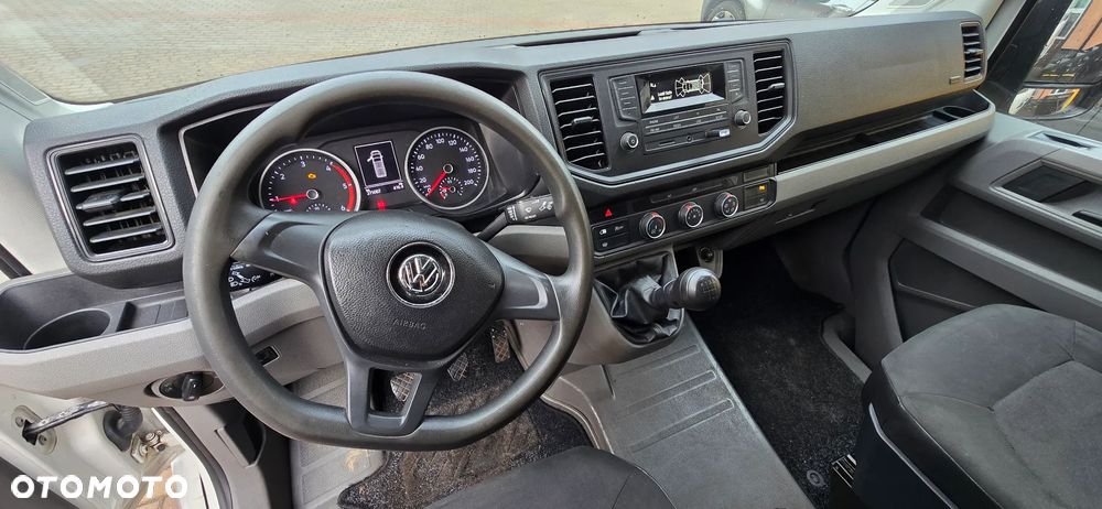 Volkswagen Crafter - 2