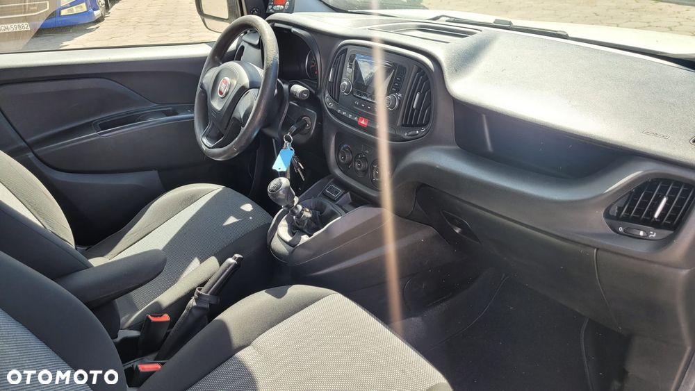 Fiat Doblo - 32