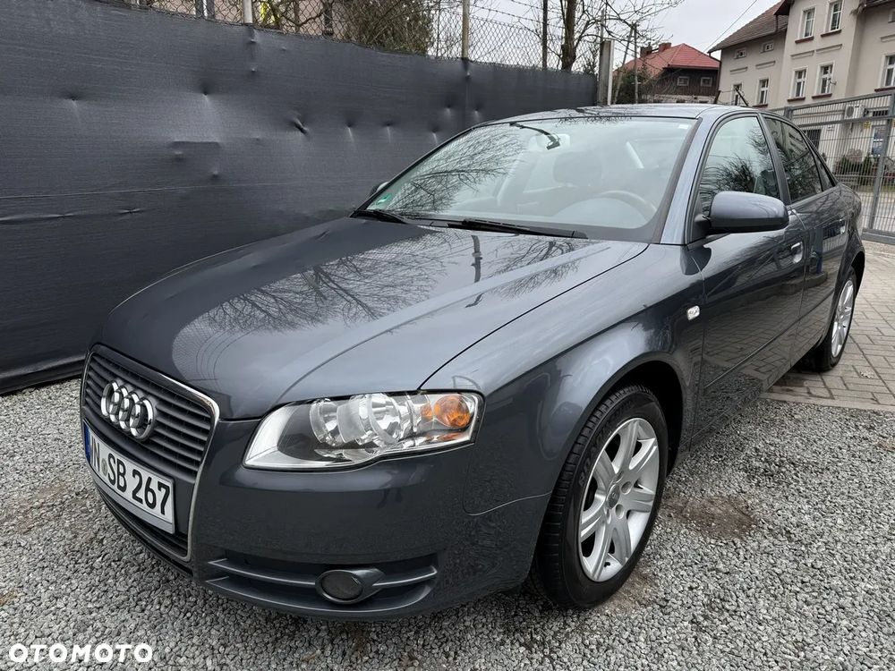 Audi A4 Limousine - 2