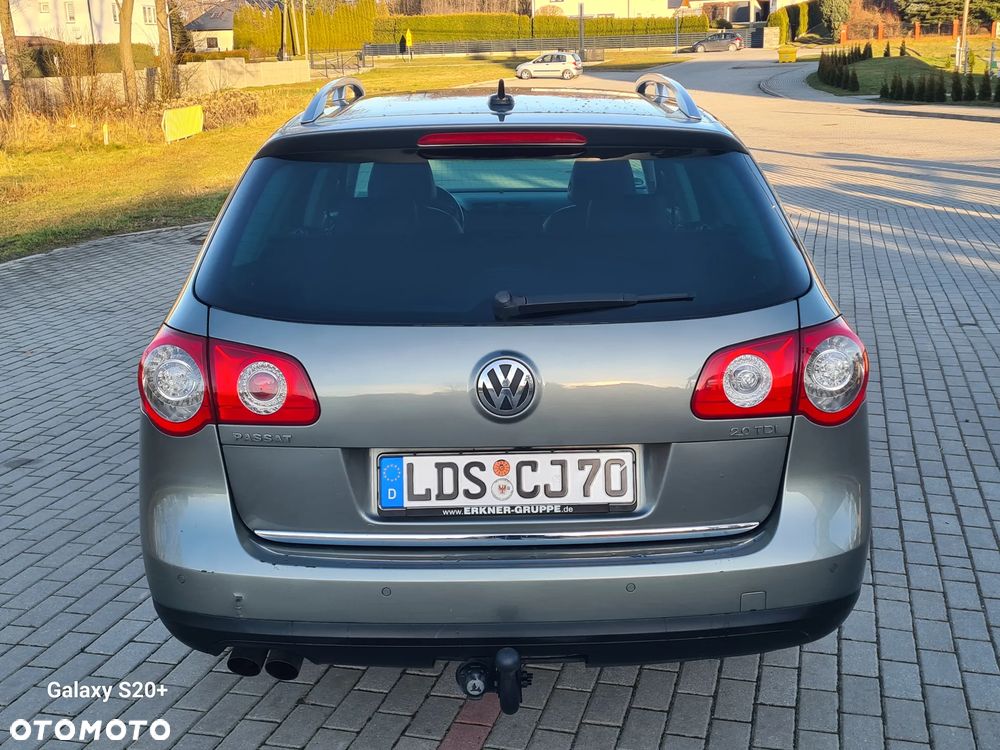 Volkswagen Passat - 5