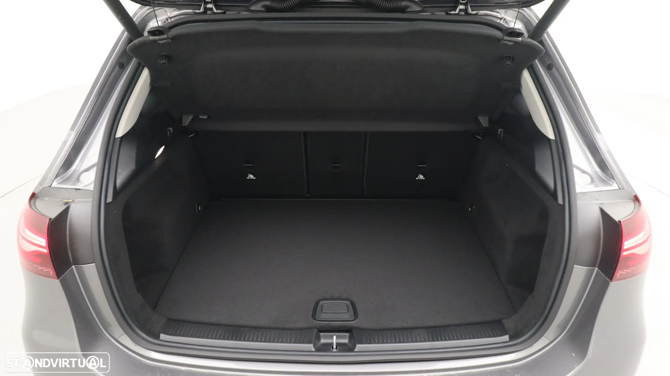 Mercedes-Benz B 180 d - 26