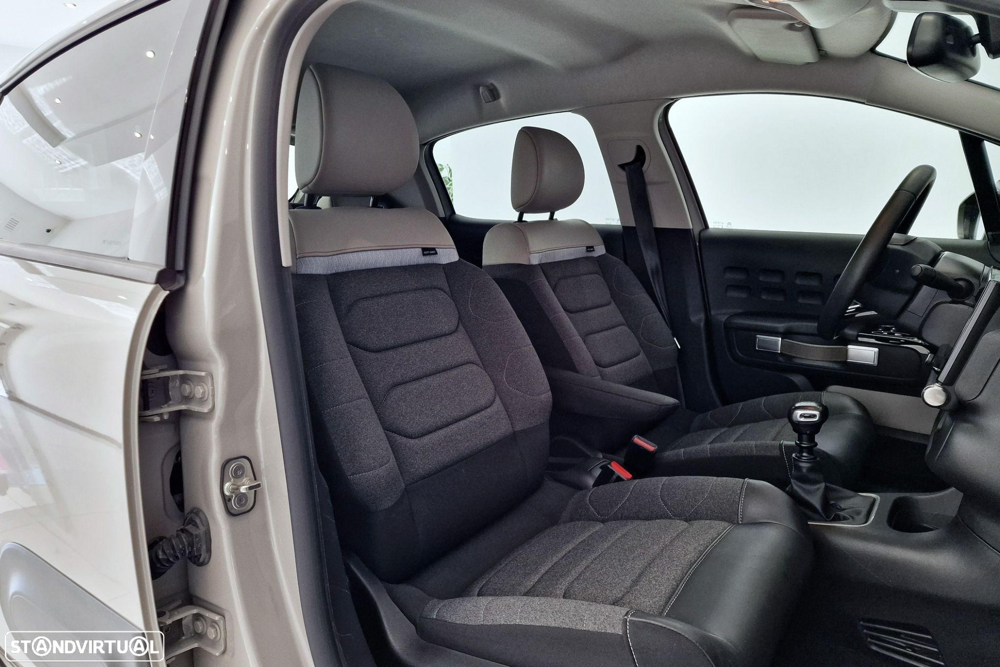 Citroën C3 Pure Tech S&S Saint James - 12