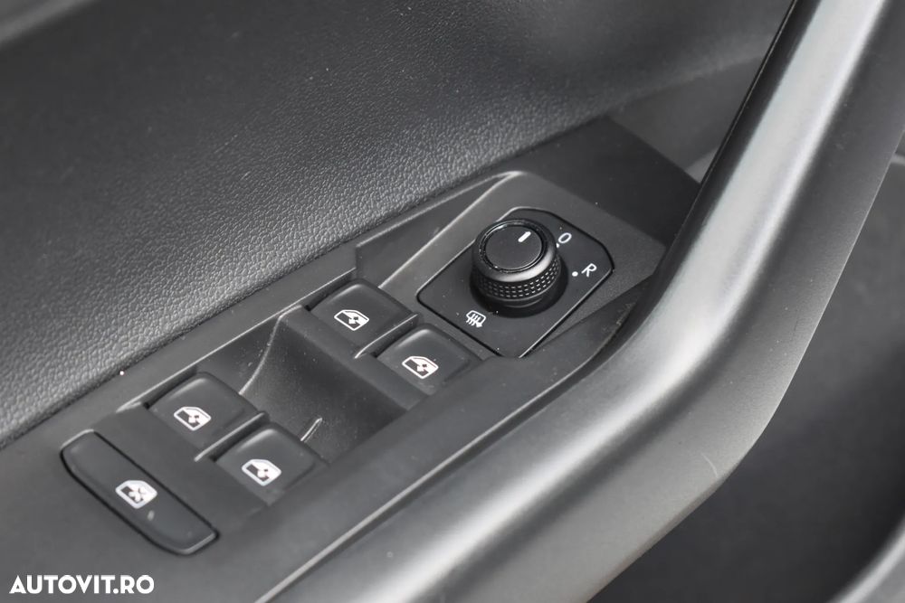 Volkswagen Polo 1.6 TDI Comfortline - 33