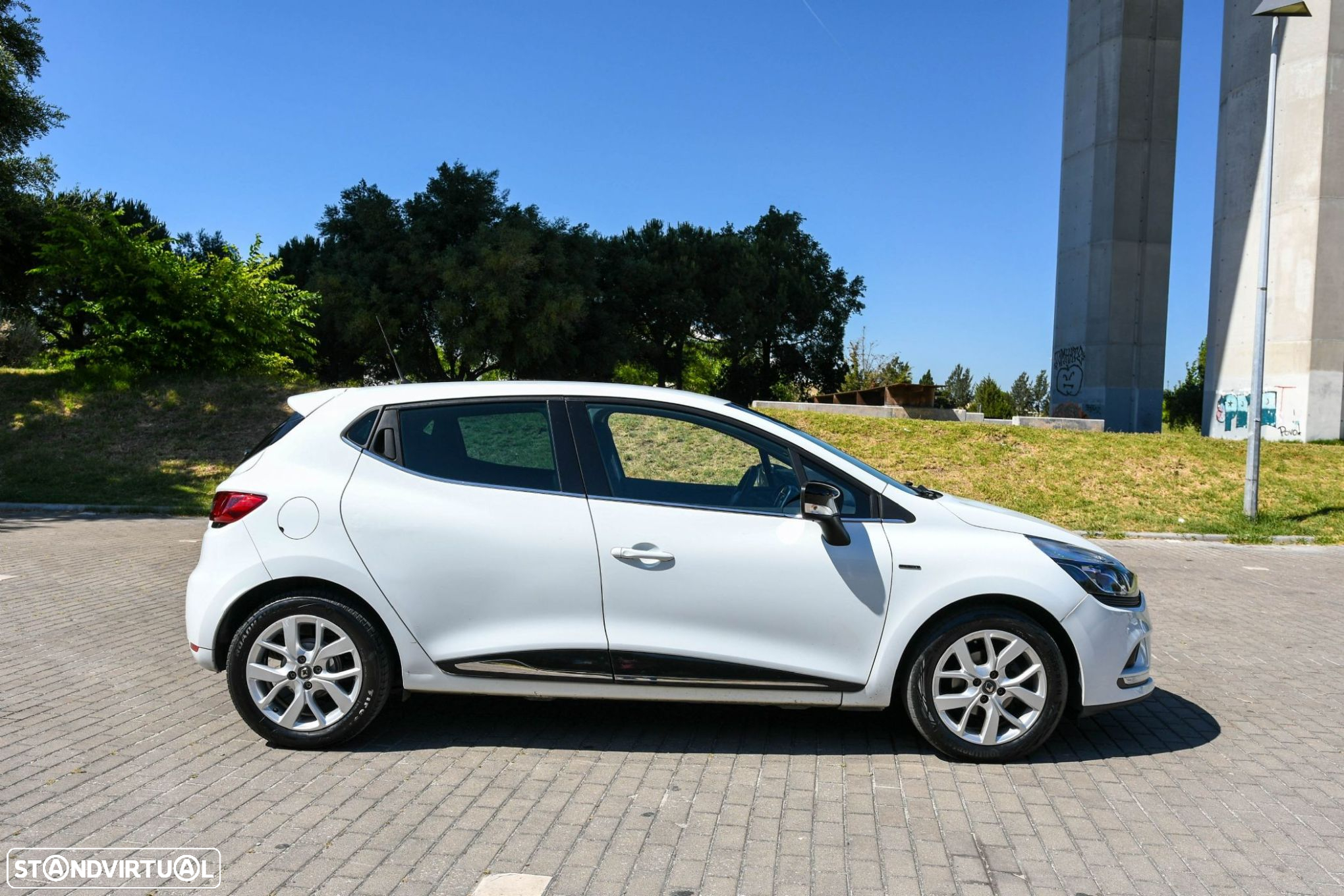 Renault Clio 0.9 TCe Limited - 4