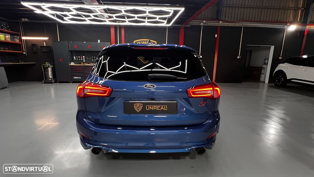 Ford Focus SW 2.3 EcoBoost S&S ST - 19