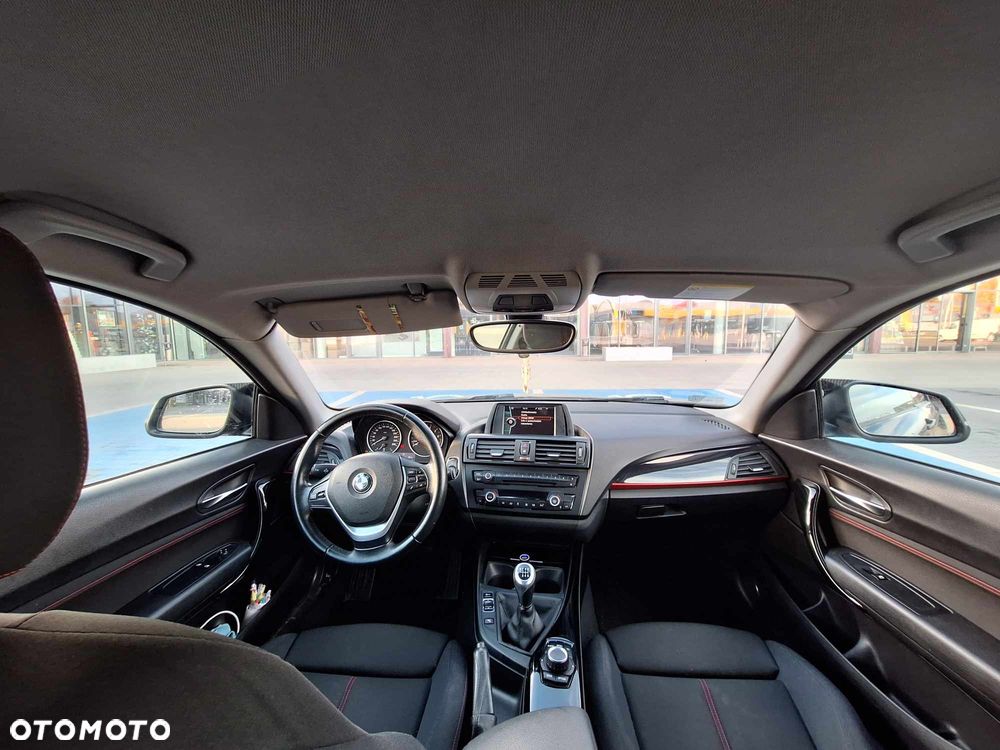 BMW Seria 1 116i Sport Line - 12