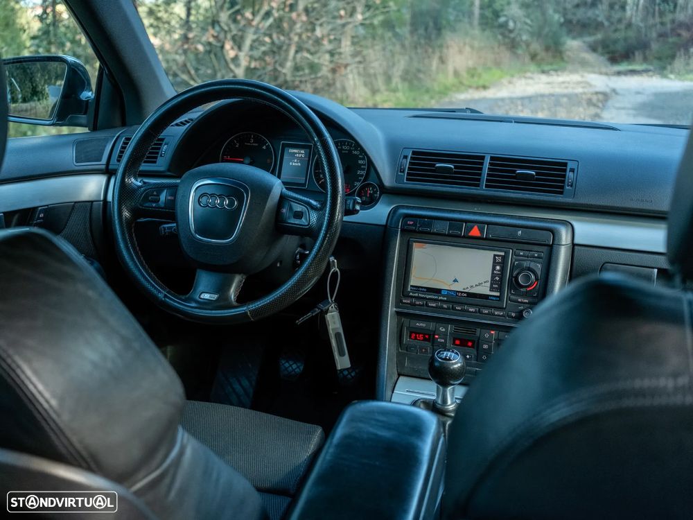 Audi A4 Avant 2.0 TDi S-line - 6