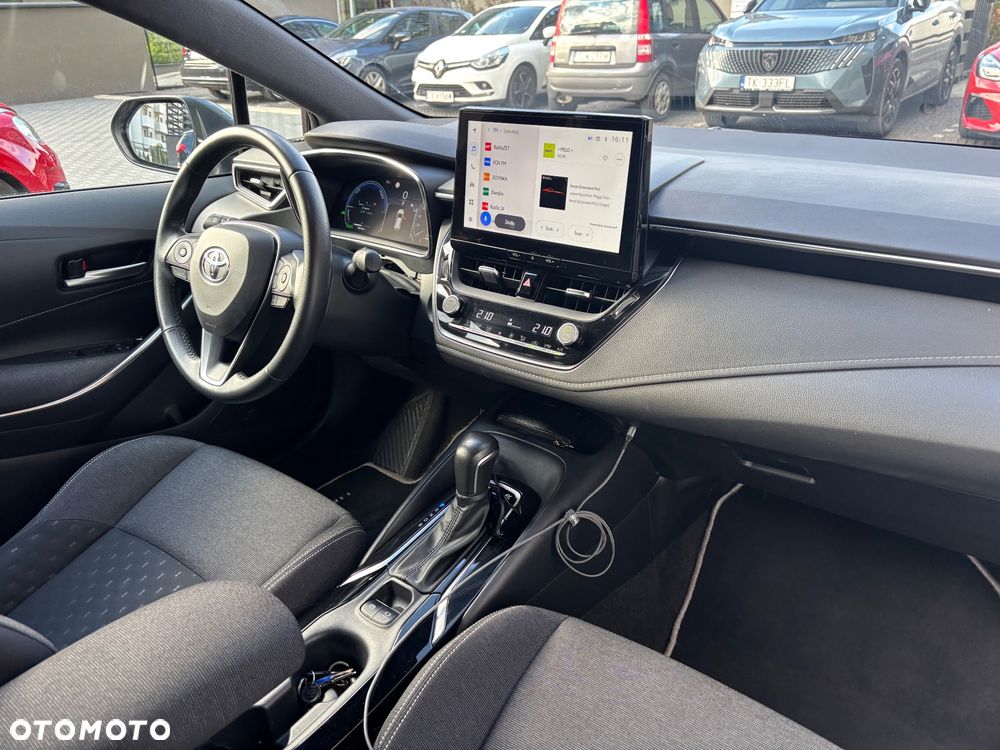 Toyota Corolla 1.8 Hybrid Comfort - 31
