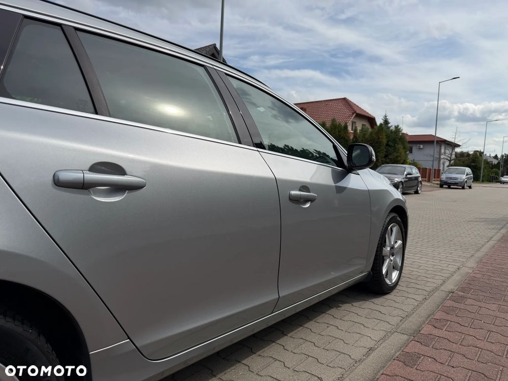 Volvo V60 - 20
