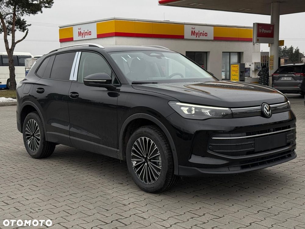 Volkswagen Tiguan - 3