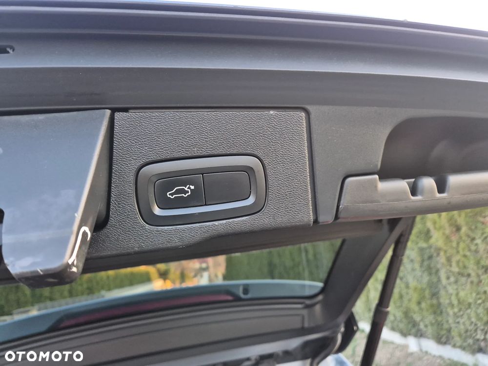 Volvo XC 60 D4 AWD Geartronic Inscription - 12