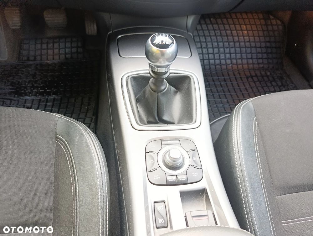 Renault Laguna - 12