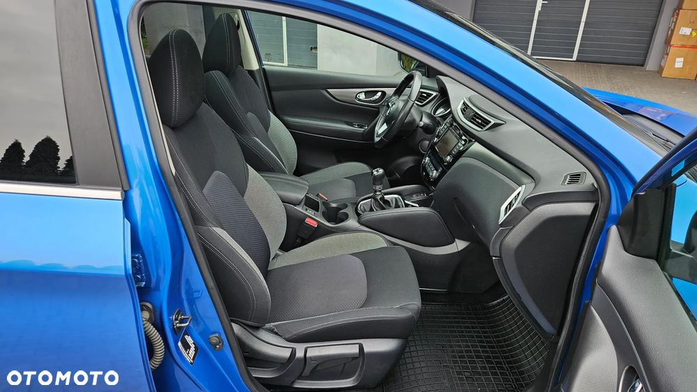 Nissan Qashqai 1.7 dCi N-Connecta - 18
