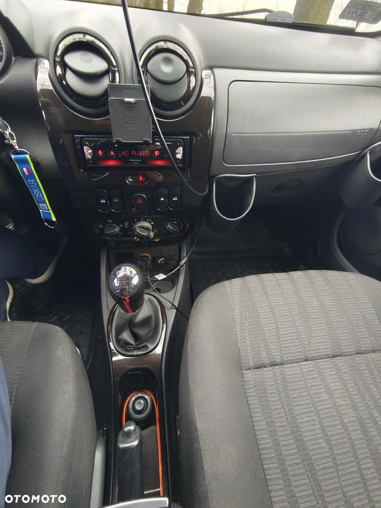 Dacia Duster 1.6 Laureate - 21