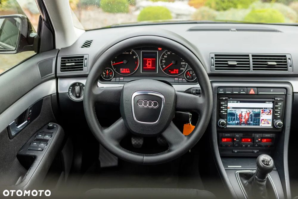 Audi A4 1.8T - 30
