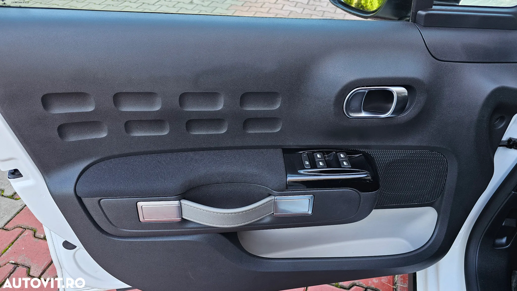 Citroën C3 1.2 PureTech S&S EAT Feel - 19