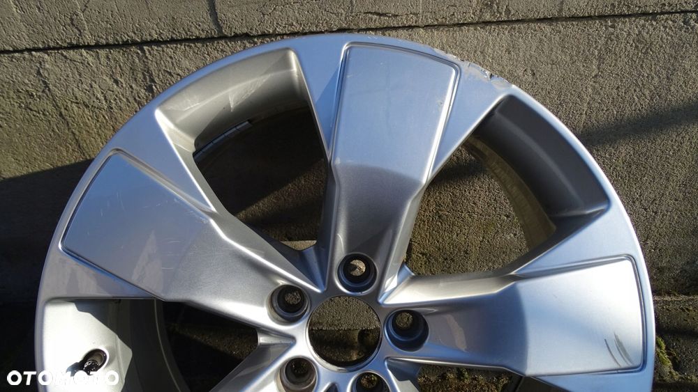 volvo xc40 7.5jx18h2 et50.5 5x108 - felga - 2