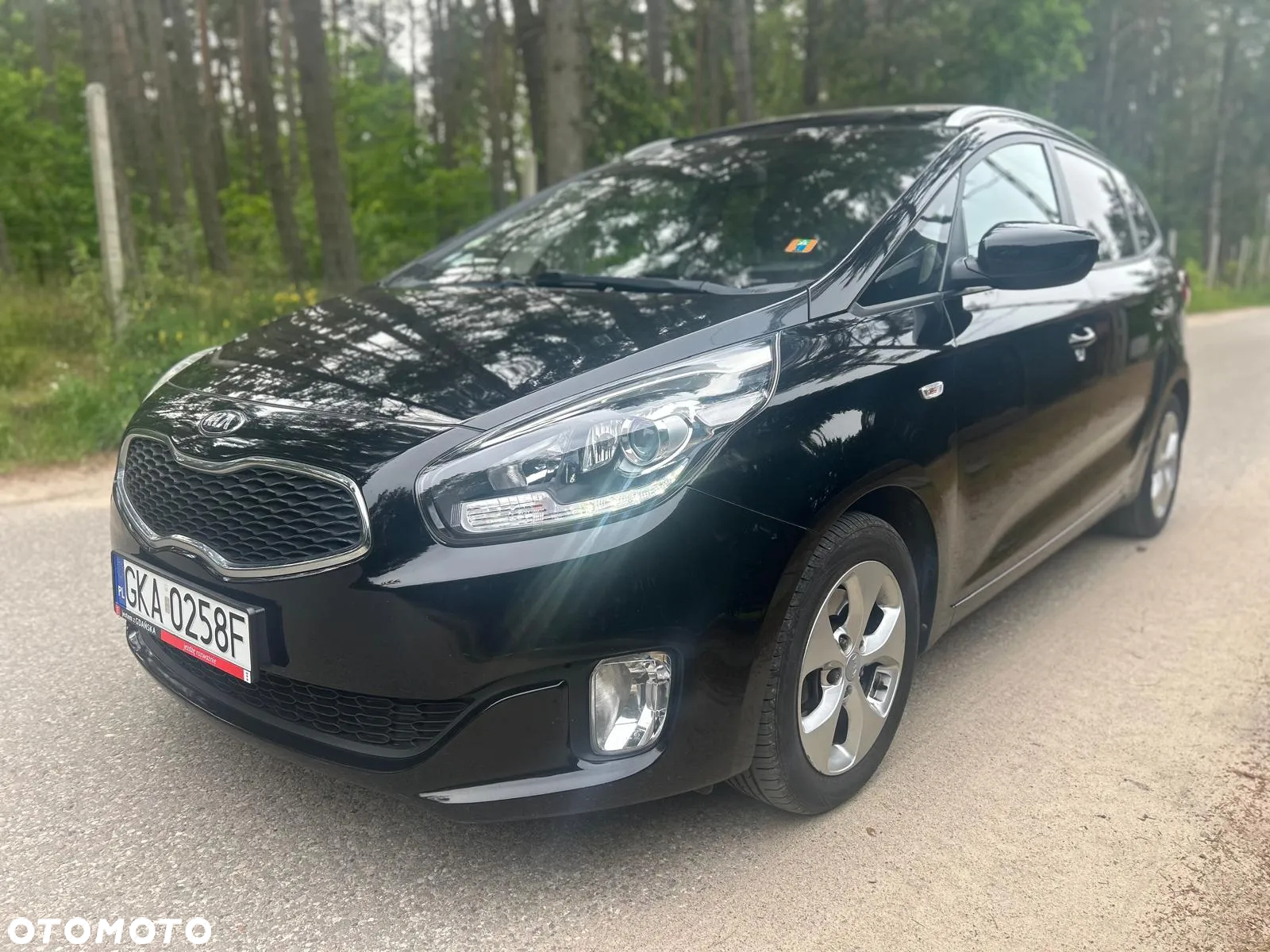Kia Carens 1.7 CRDi L - 7
