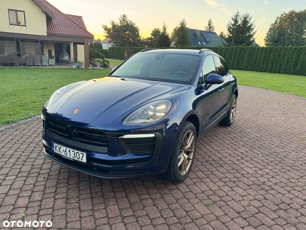 Porsche Macan Standard - 2
