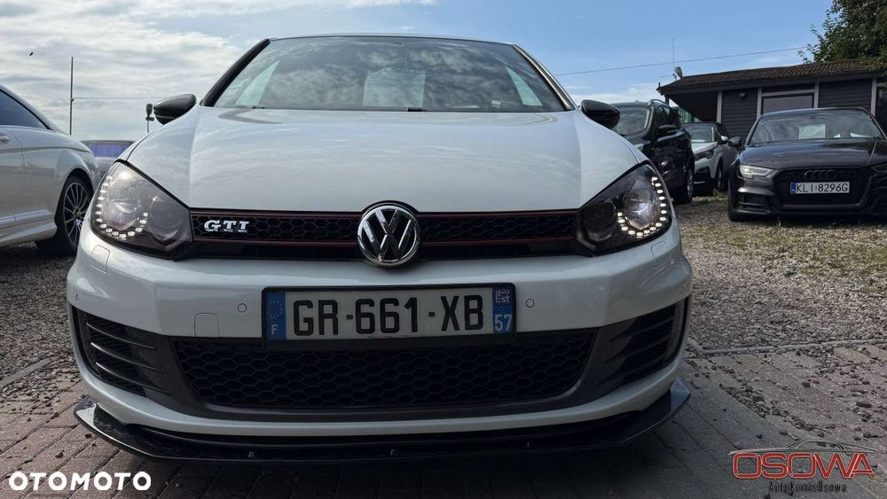 Volkswagen Golf - 17