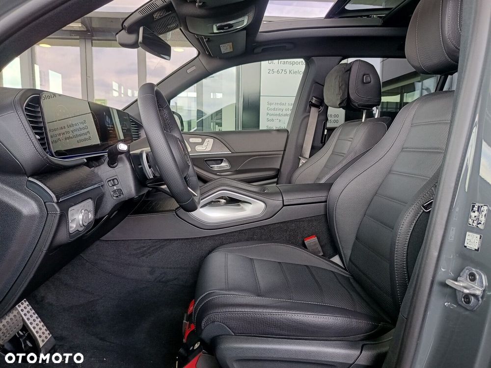 Mercedes-Benz GLS - 13
