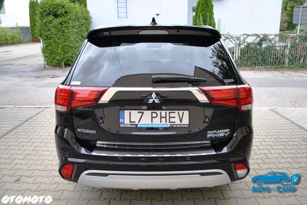Mitsubishi Outlander PHEV Instyle + - 15