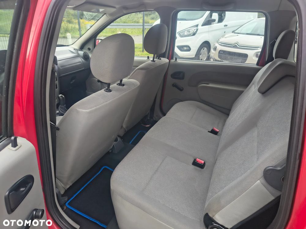 Dacia Logan 1.6 MPI 85 Live II - 13