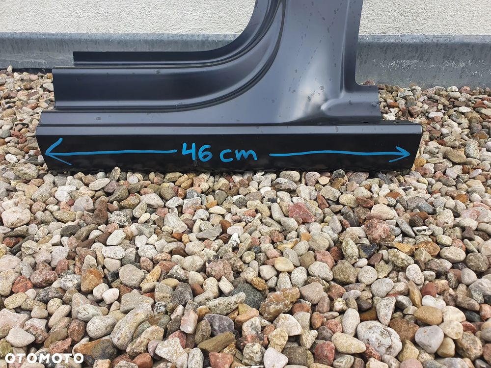 Próg poszycie prawe VW Caddy 2K7 rok 20- - 2
