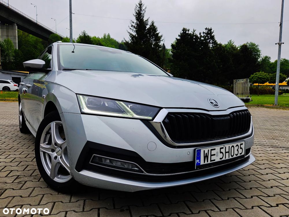 Skoda Octavia 2.0 TSI 4x4 Style DSG - 10