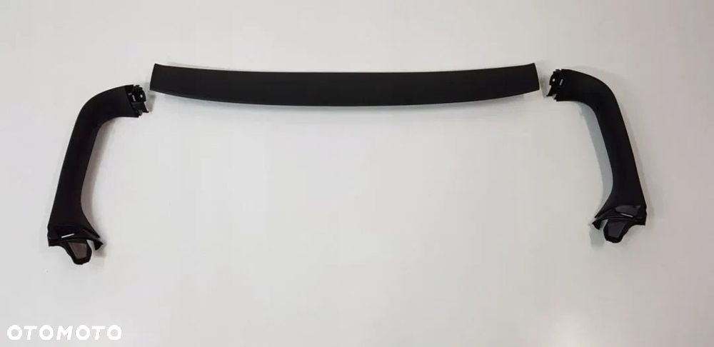 OSŁONA LISTWA KLAPY BAGAŻNIKA KIA CEED II HB - 1