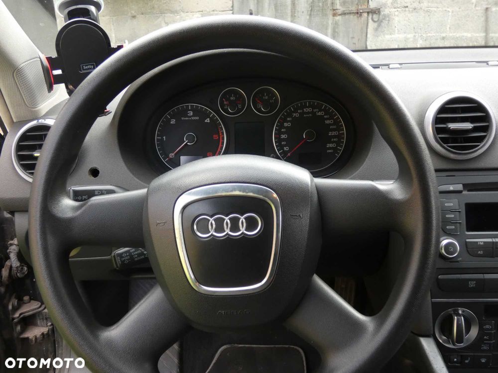 Audi A3 Sportback - 6