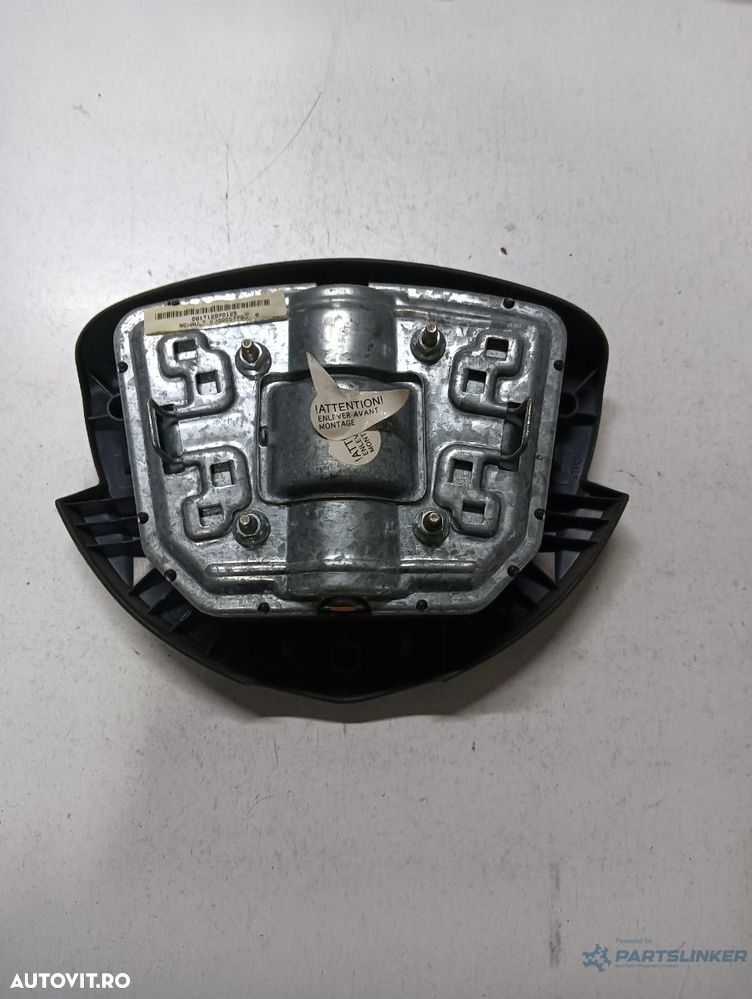 Airbag volan RENAULT CLIO II BB0/1/2_, CB0/1/2_ 1998 - > 8200057780b - 2
