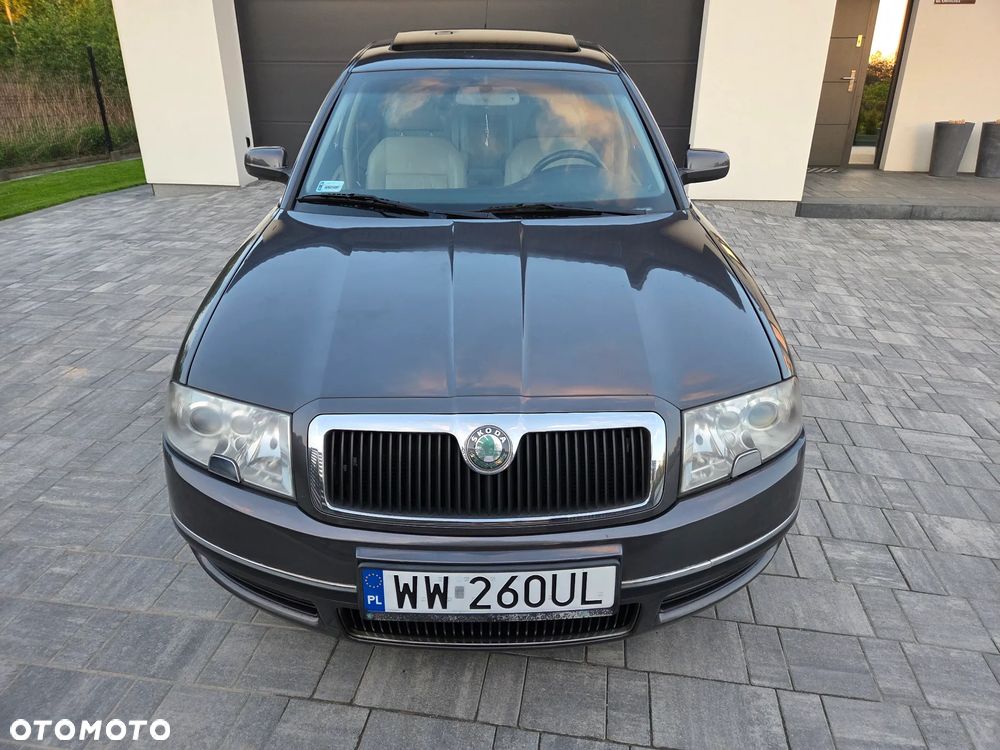 Skoda Superb 2.0 TDI DPF Exclusive - 13