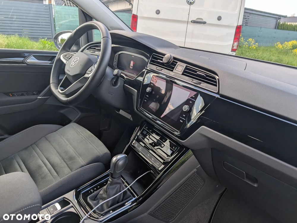 Volkswagen Touran 1.5 TSI EVO Highline DSG - 6