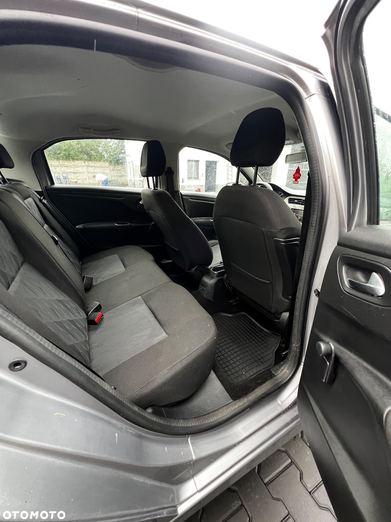 Citroën C-Elysée 1.2 PureTech Exclusive - 11